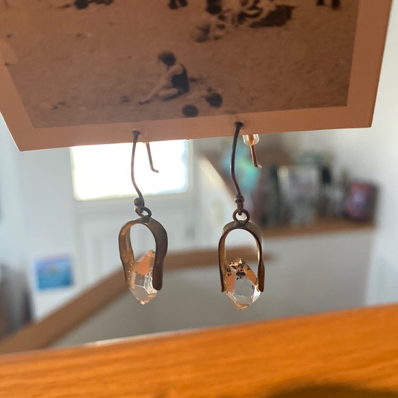 Anthropologie Jewelry - NWT beautiful raw crystal dangling earrings from Anthropologie